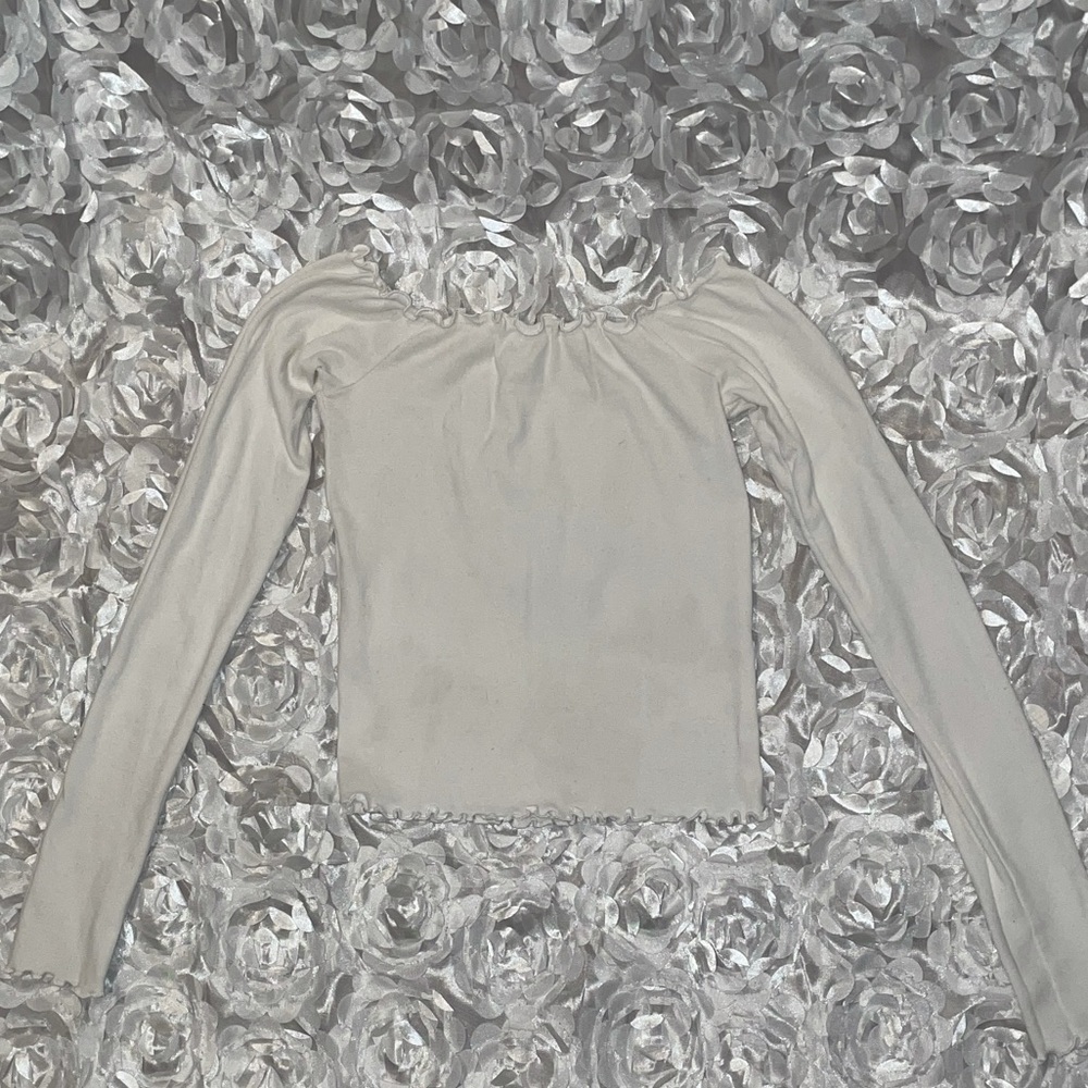 Shoulder Long Sleeve White Top